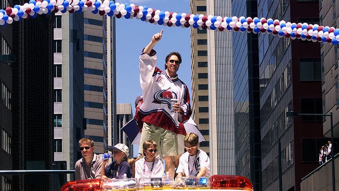 Patrick Roy won two Stanley Cups with the Colorado Avalanche as a player, but failed to win a single playoff series as their head coach. Are his two Memorial Cup titles with the QMJHL's Quebec Remparts enough to convince the New York Rangers to hire him?