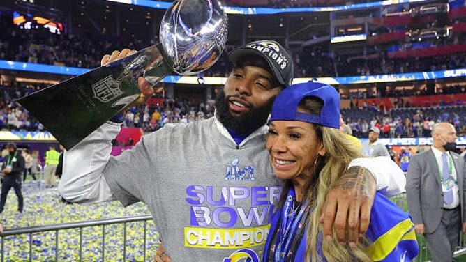 Odell Beckham Jr remains unsigned as the NFL trade deadline approaches.