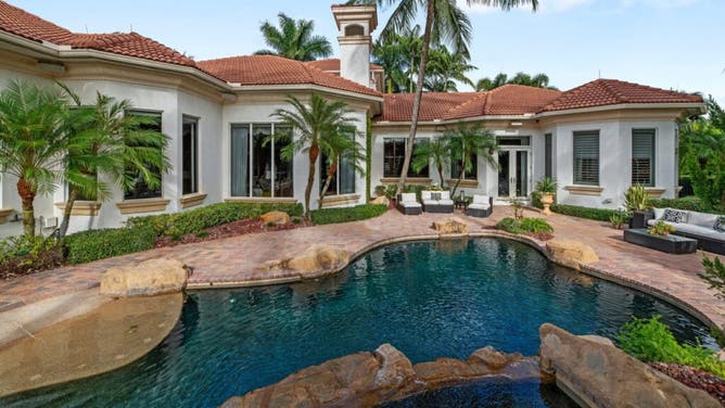 Jarrod Saltalamacchia house - 9