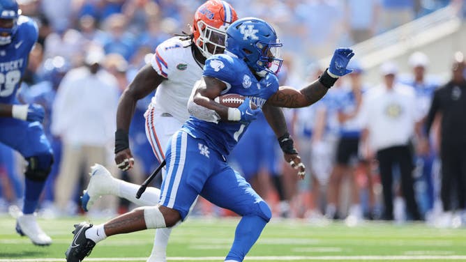 Can Ray Davis and Dein Leary lead Kentucky to its first win over Georgia in thirteen years?