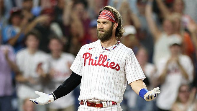 Bryce Harper Makes Inside The Park Home Run Look Effortless