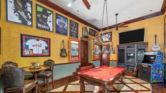 Jarrod Saltalamacchia house - 3