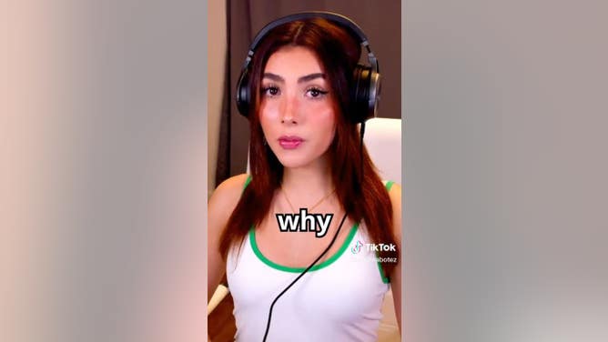 Andrea Botez Twitch Streamer