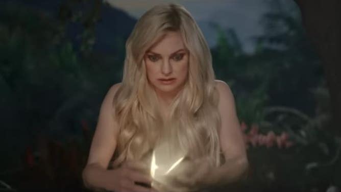 Anna Faris Topless Super Bowl Ad