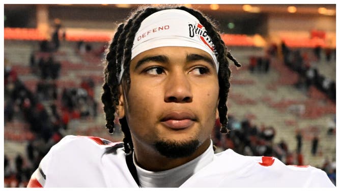 Ohio State Buckeyes QB C.J. Stroud has a mature outlook on handling criticism. (Credit: Getty Images)