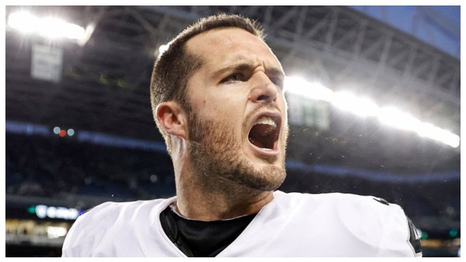 Free agent QB Derek Carr impresses the Jets. (Credit: Getty Images)