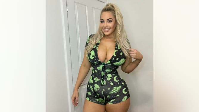 Evie Leanna and Tiahnee OnlyFans