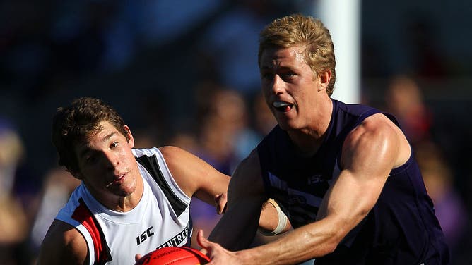 Aaryn Siposs is one of two Australian-born Philadelphia Eagles playing in the Super Bowl.