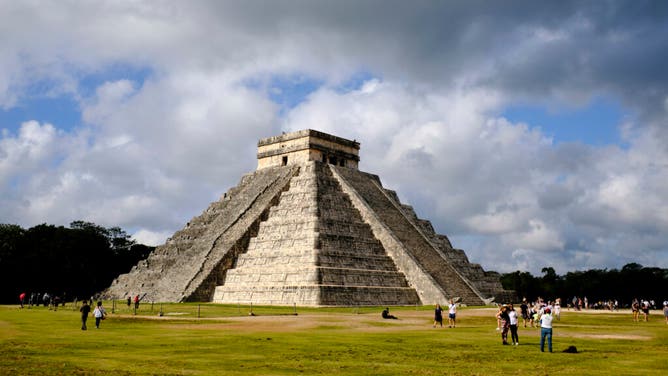 Chichen Itza Pyramid