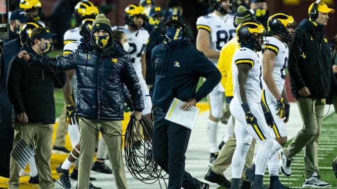 805d26b6-Michigan v Minnesota