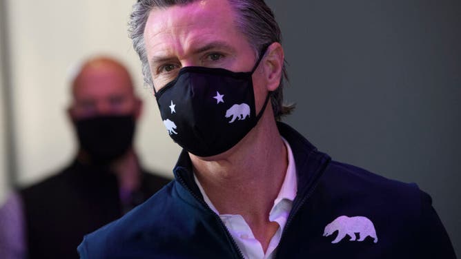 Gavin Newsom ends vaccine mandate