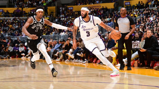 Los Angeles Lakers big Anthony Davis drives to the basket during the game against the San Antonio Spurs at Crypto.Com Arena in Los Angeles.