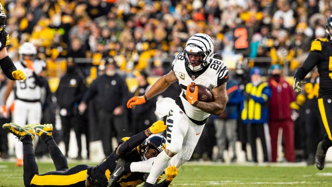 The Bengals will be without Joe Mixon against the Titans but Joe Burrow is hoping to get Ja'Marr Chase back.