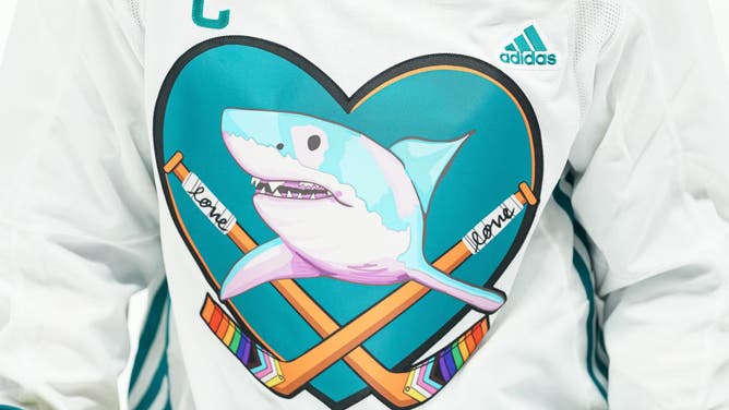 0a4c4529-New York Islanders v San Jose Sharks
