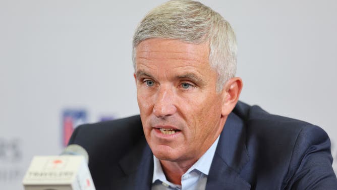 Eamon Lynch of USA Today defends PGA Tour Commissioner Jay Monahan, attacks Patrick Cantlay in vicious hit piece following LIV Golf merger.