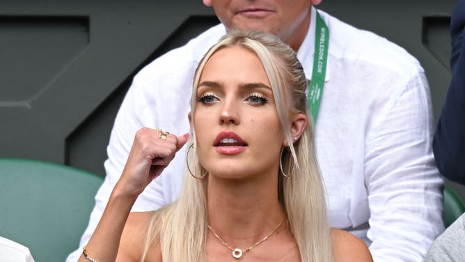 Taylor Fritz's Girlfriend, Morgan Riddle, Gets In Some Bikini Time In Sydney Prior To The Australian Open