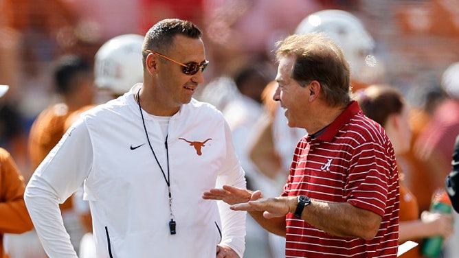 Alabama Texas College Football Fans Internet Reaction