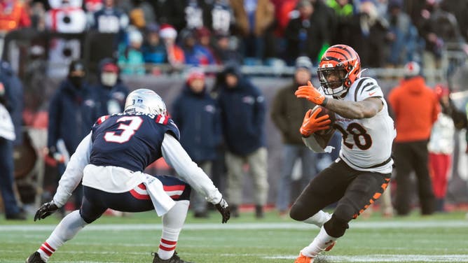 Joe Mixon takes shot at Bills.