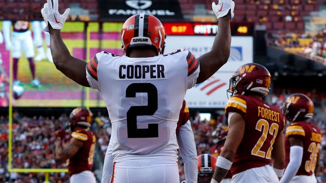 The Cleveland Browns have Amari Cooper but could certainly use DeAndre Hopkins to help bolster Deshaun Watson's receiving corps.