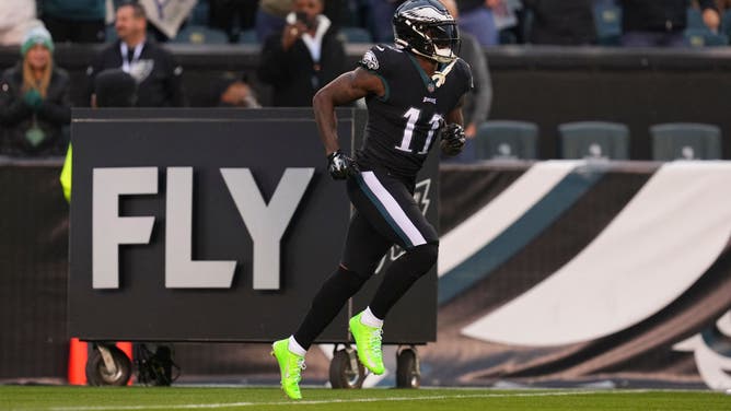 A.J. Brown Calls On NFL Players To Defy Cleat Rule Because They Can't Fine Everybody