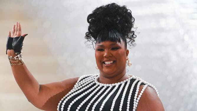 P.K. Subban calls Lizzo fat on ESPN.