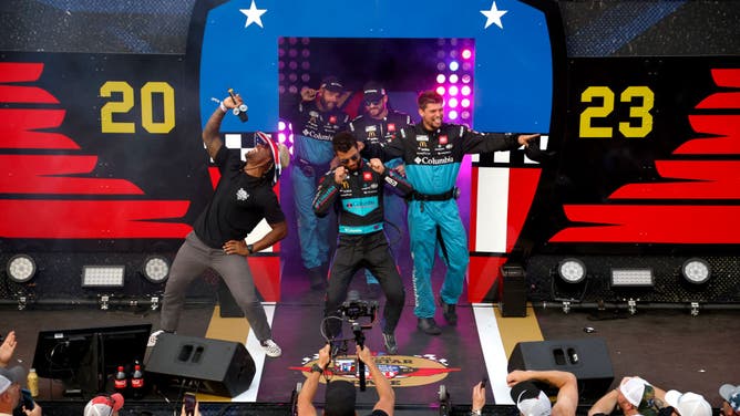 Bubba Wallace gives NASCAR fans the middle finger.