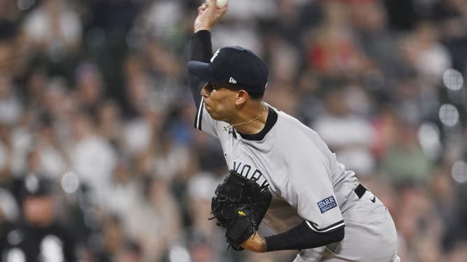 Former White Sox pitcher Keynan Middleton