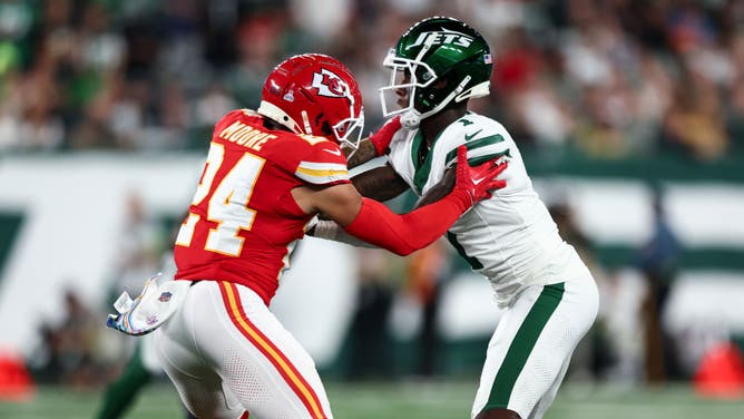 Tyreek Hill Calls Out NFL Refs For Favoring The Chiefs