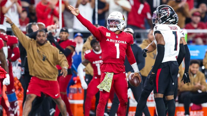 Cardinals QB Kyler Murray celebrates 13-yards 1st-down scramble vs. the Atlanta Falcons at State Farm Stadium in Glendale, Arizona.
