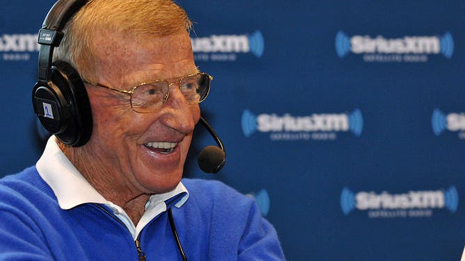 Lou Holtz