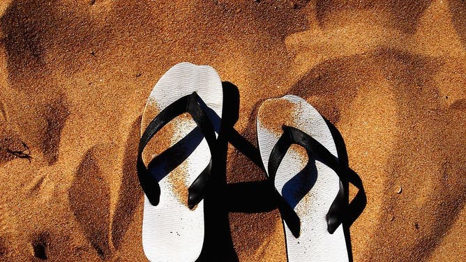 Man Sues Trump Resort Because Pool Deck Burned His Feet