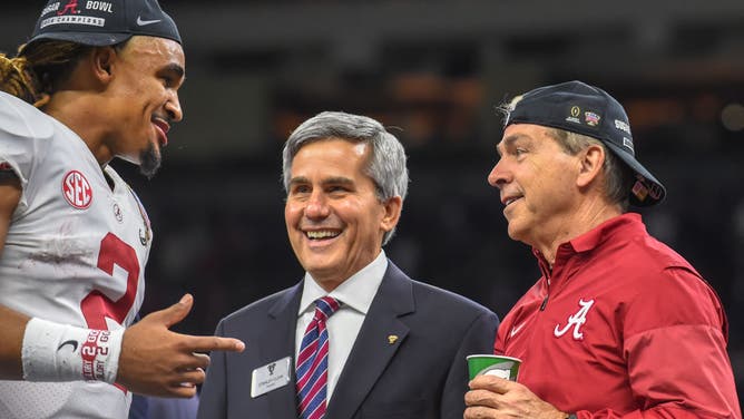 Jalen Hurts and Nick Saban at Alabama.