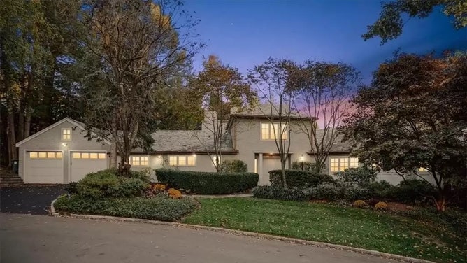 Joe Torre house for sale - 1