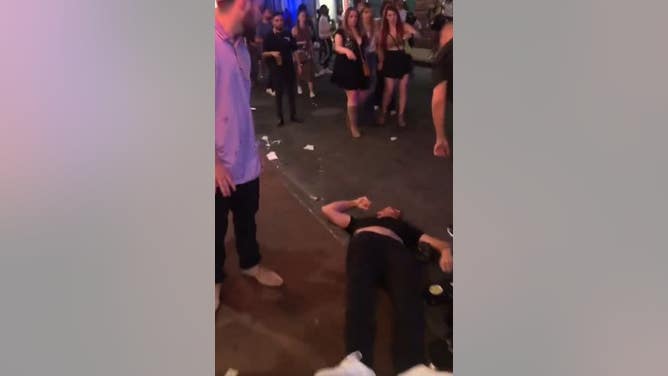 Nate Diaz Chokes Out Logan Paul Lookalike