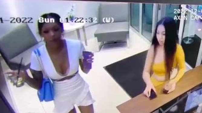 Threesome Ends With Florida Man Being Robbed