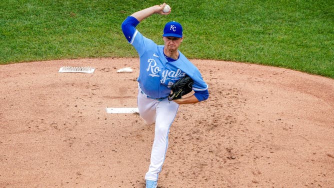 Kansas City Royals starter Brady Singer pitches vs. the Tampa Bay Rays at Kauffman Stadium.