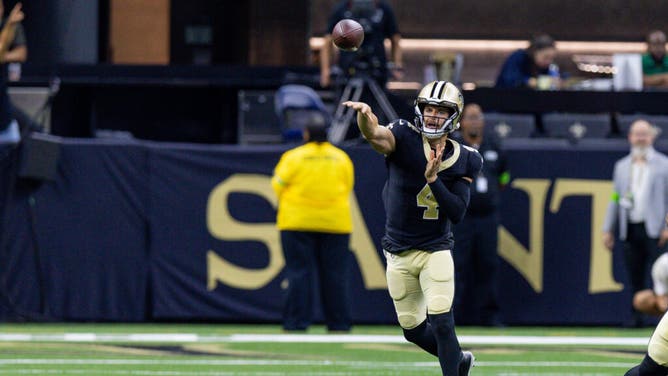 Saints QB Derek Carr passes vs. the Kansas City Chiefs during the first half of a preseason game at the Caesars Superdome in New Orleans.