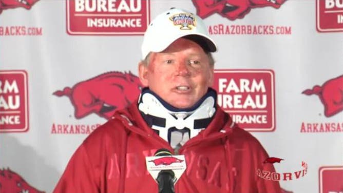 bobby-petrino-arkansas-neck-brace-affair-story-fired-missouri-state-family-weekend
