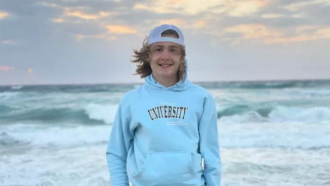 ethan-glynn-minnesota-high-school-football-paralyzed