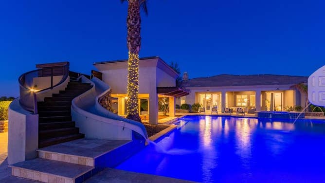 Brian Urlacher house for sale photos