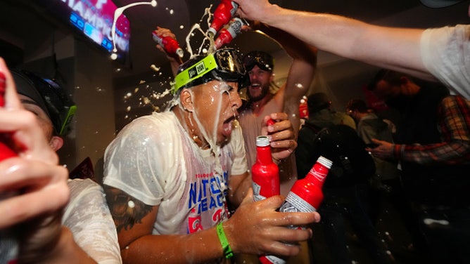 Phillies fans celebrate