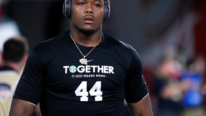 Travon Walker