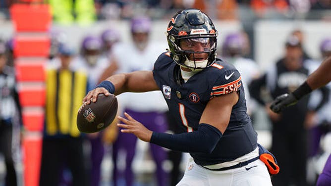 Justin Fields is getting better according to Bears coach Matt Eberflus