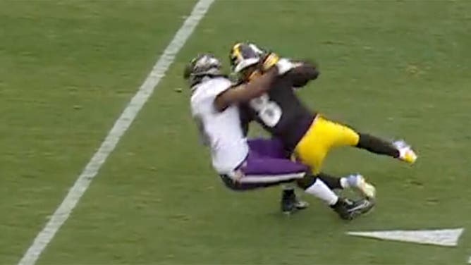 kenny-pickett-roquan-smith-tackle-concussion