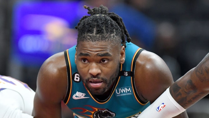 Pistons' Isaiah Stewart Arrested After Punching Suns' Drew Eubanks Before Game