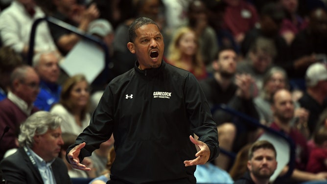 Lamont Paris (Credit: Christopher Hanewinckel-USA TODAY Sports)
