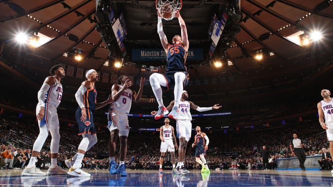 New York Knicks C Isaiah Hartenstein dunks the ball on the Philadelphia 76ers at Madison Square Garden. (Photo by Nathaniel S. Butler/NBAE via Getty Images)