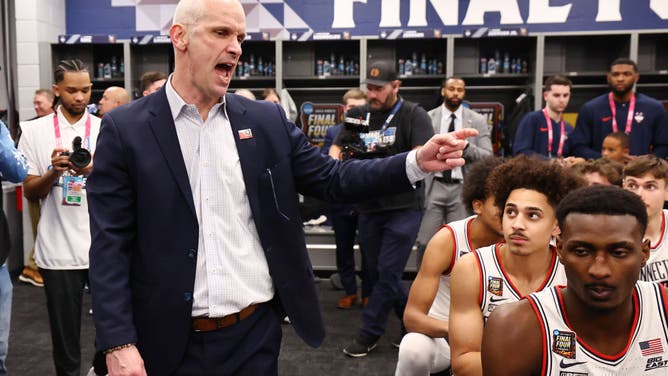 Dan Hurley said that he sounded like a 'Donkey' while trying to be evasive about Kentucky opening
