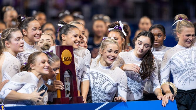 Livvy Dunne LSU National Championship.