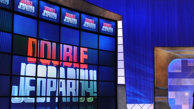 CULVER CITY, CA - APRIL 17: Game show host Alex Trebek rehearses his lines on the set of the "Jeopardy!" Million Dollar Celebrity Invitational Tournament Show Taping on April 17, 2010 in Culver City, California. (Photo by Amanda Edwards/Getty Images)